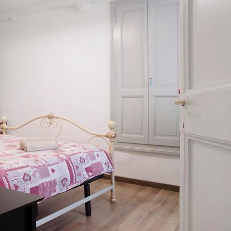La Vecchia Torre Apartman Porto Valtravaglia Kültér fotó