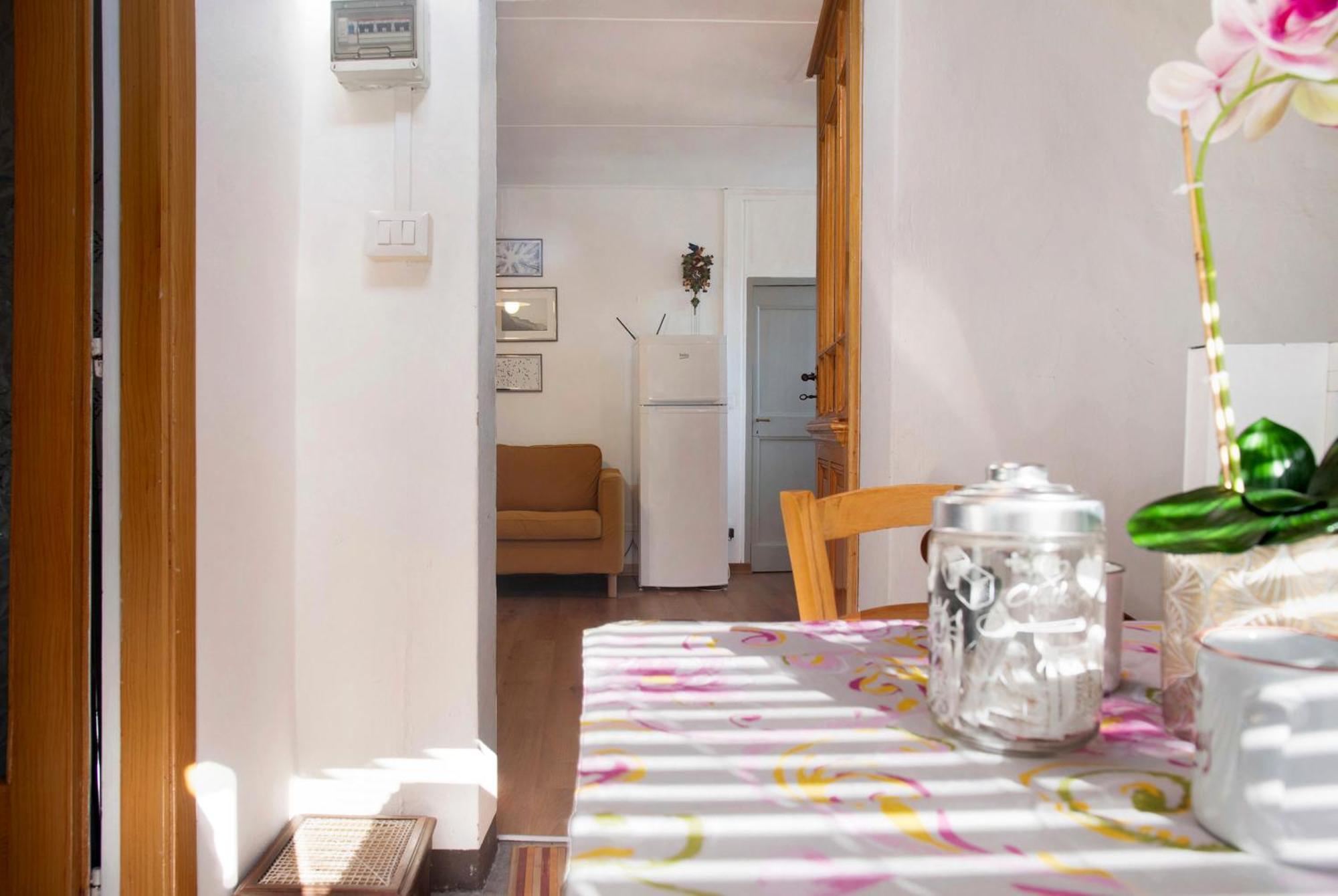 La Vecchia Torre Apartman Porto Valtravaglia Kültér fotó